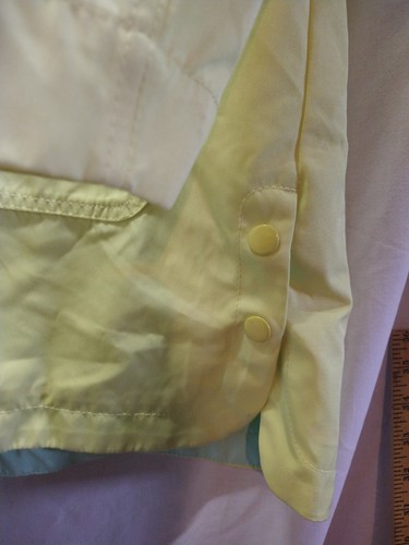 TALBOTS Plus Rain Jacket Womens IX Hooded Full Zip Snap Butter Yellow Pastel - Picture 2 of 15