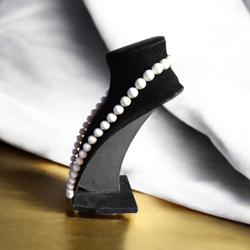White Beaded Necklace, Classic - Picture 8 of 17