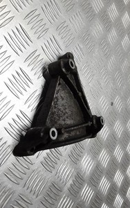 AUDI A6 Avant 4F5, C6 Klimakompressorhalterung 06E260835 3.20 Petrol 29985821