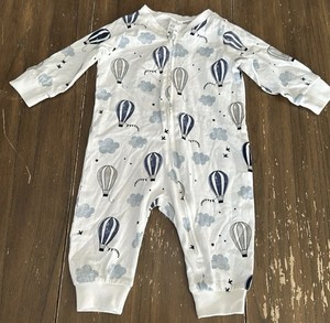 new H&M one piece 2-4 months