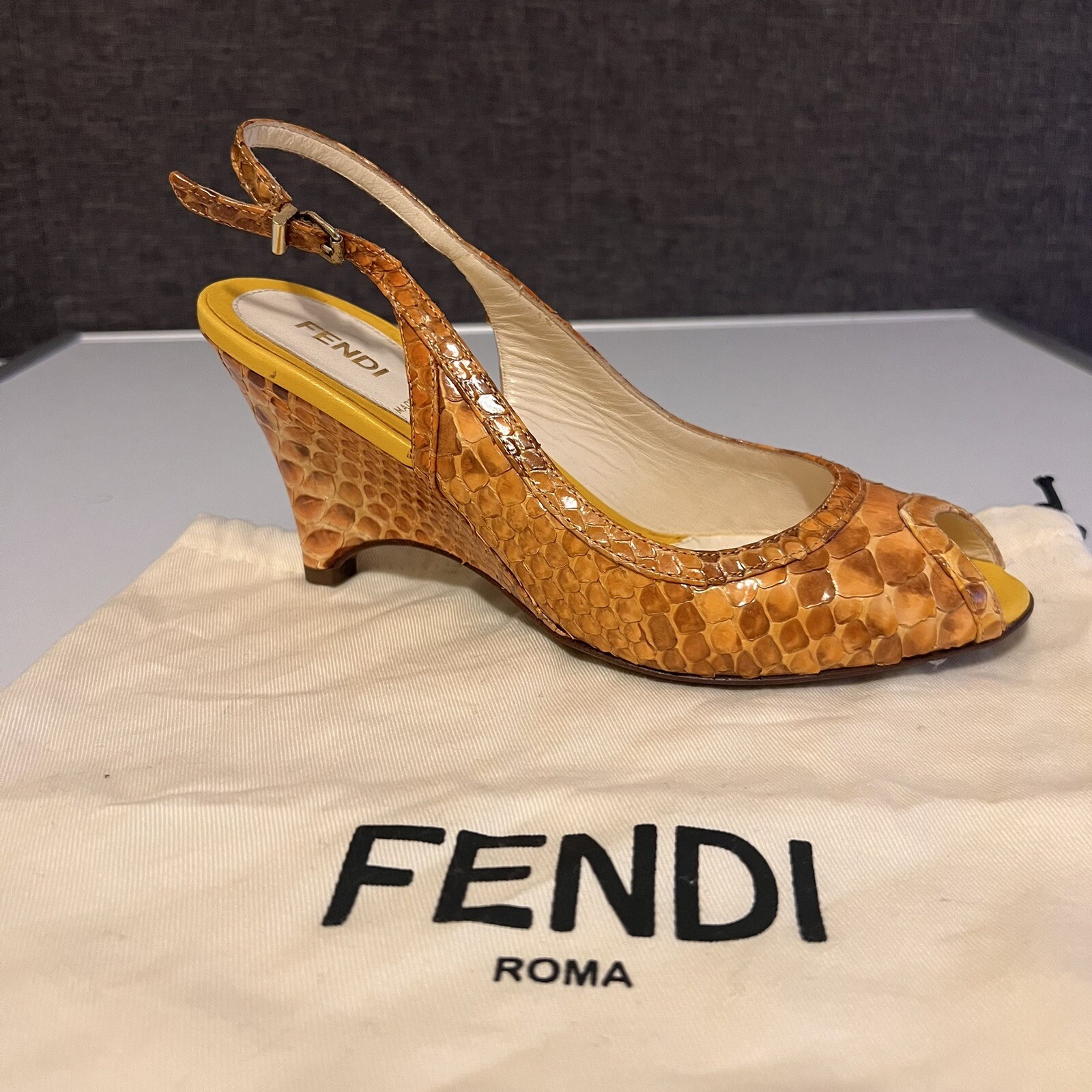 FENDI YELLOW PYTHON LEATHER PLATFORM HEELS SIZE 37 - image 12