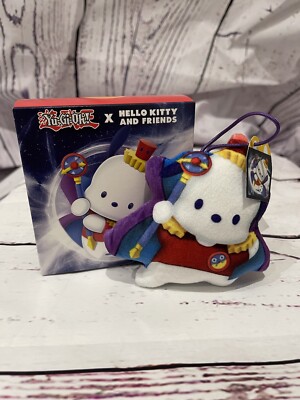 2024 McDonalds Yu-Gi-Oh! x Hello Kitty And Friends Pochacco Zeitzauberer Plüsch B