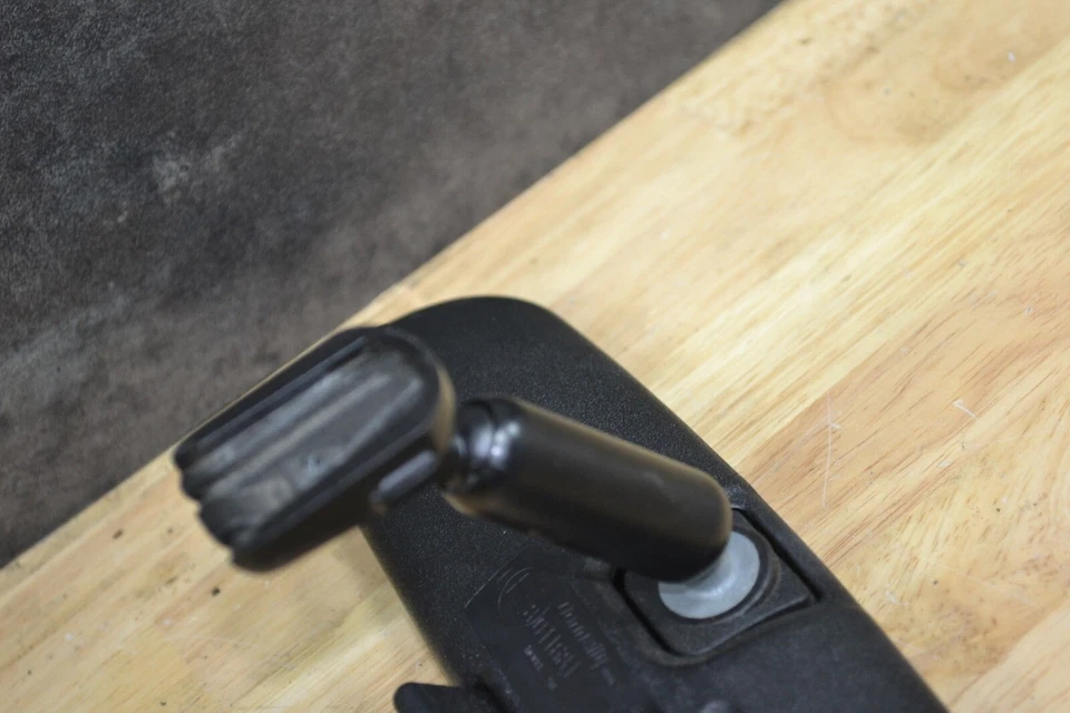 01-05 PT Cruiser - Inside Rear View Mirror - Windshield Manual OEM Standard Dim - Image 3 of 4