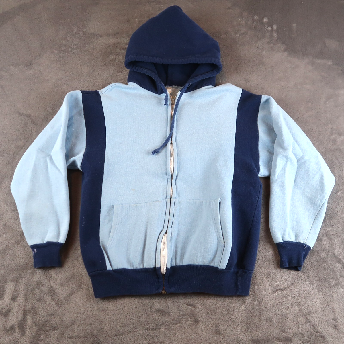 Vintage 80s Hoodie Sweatshirt Zip Up Two Tone Blue Distressed L Vintage 80s Hoodie Sweatshirt Zip Up Two Tone Blue Distressed L