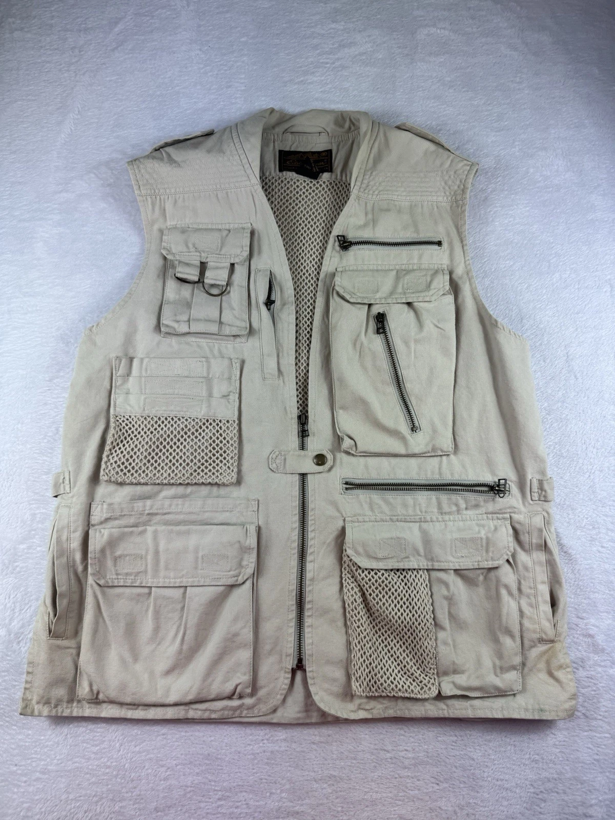 Eddie Bauer Utility Vest Men's Size M Full Zip Safari Cargo Multi Pocket Beige