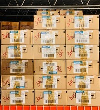 BOX OF 12 PHILIPS PAR20 30 3000K POWERTONE MASTERCOLOUR CDM-R 35W / 830 E27
