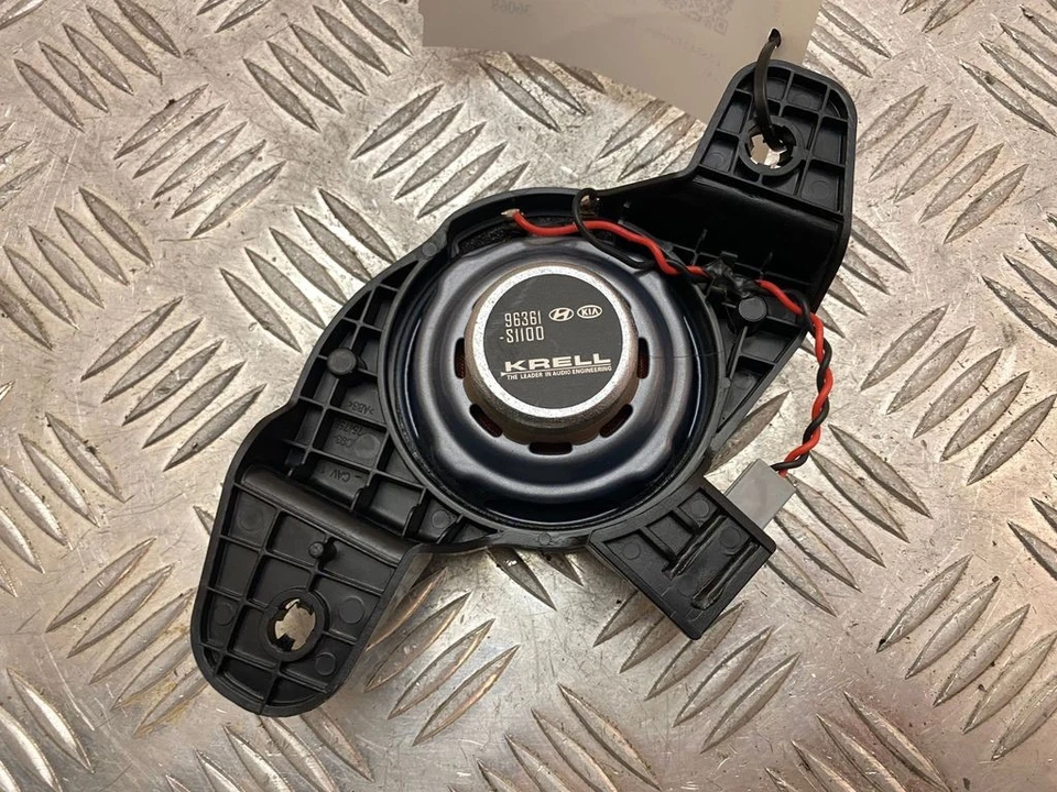 Hyundai Santa Fe 2019 Right  Panel speaker 96361S1100 UTO36068 - Image 4 of 4