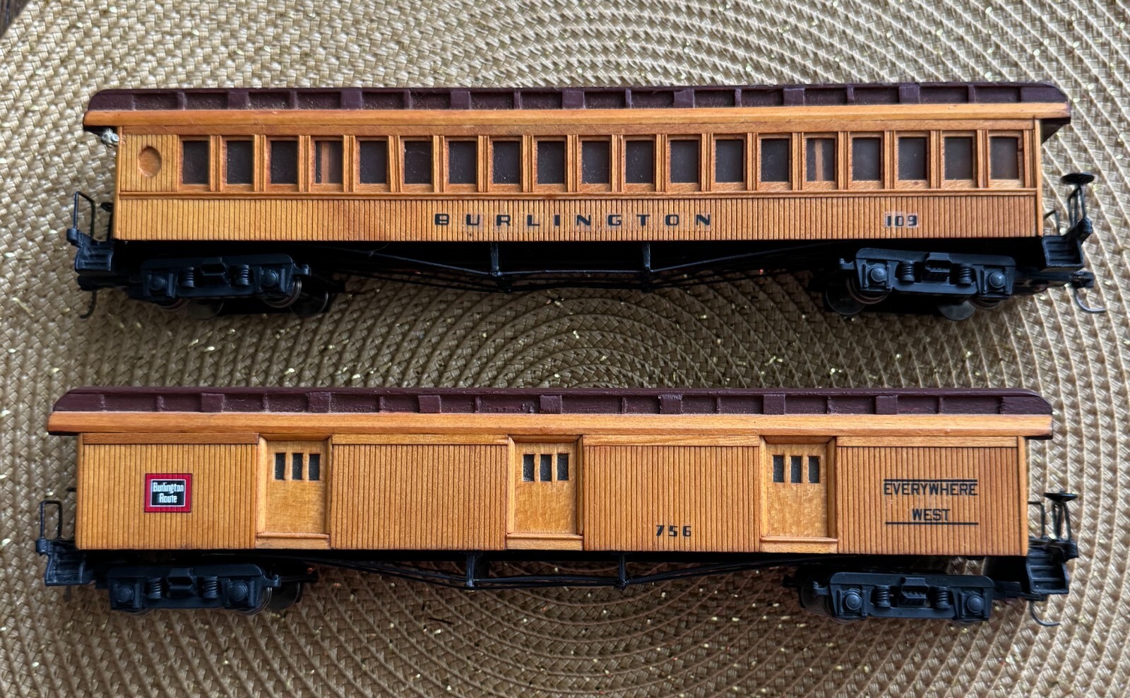 HO Scale Wooden Passenger Cars that were built from kits nice vintage