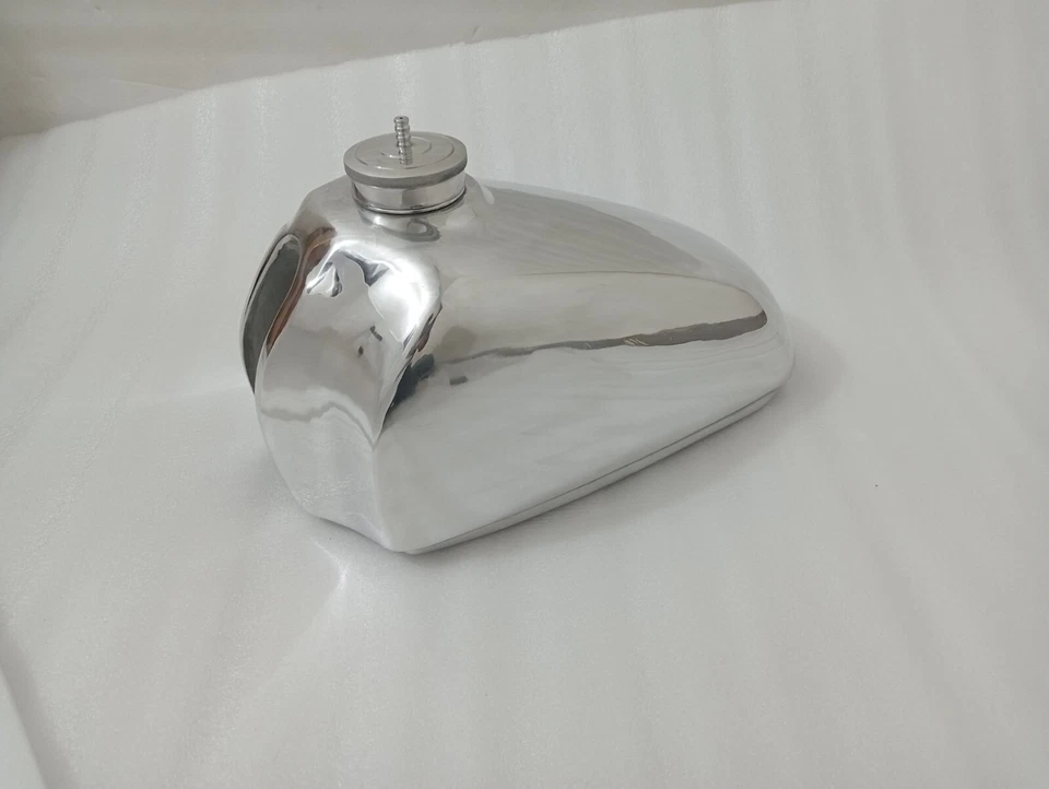 Suzuki RM250 RM250 C2 1978 1/2 aleación de aluminio pulido combustible gasolina tanque de gasolina + tapa Foto 2 de 4