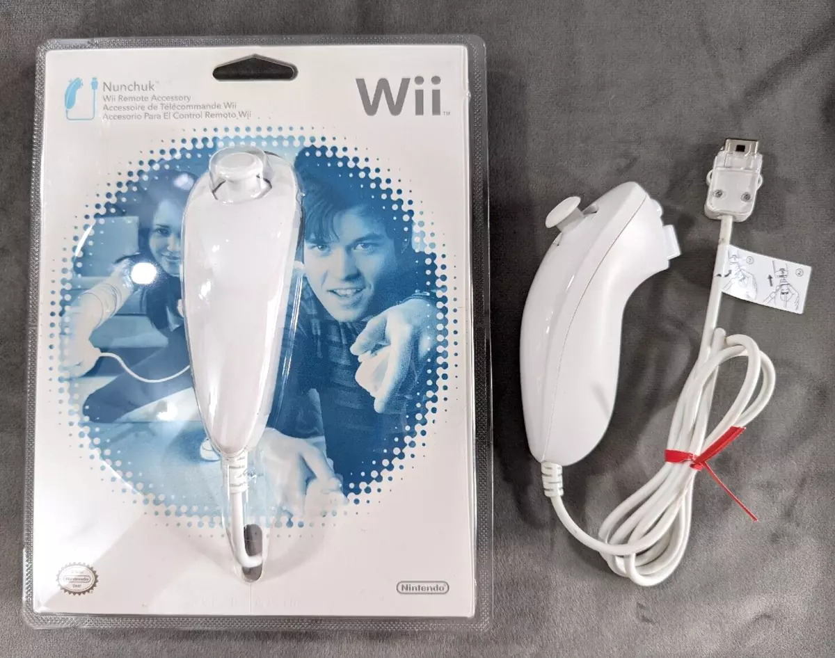 New SEALED Original Nintendo Wii Remote Nunchuck Controller Open