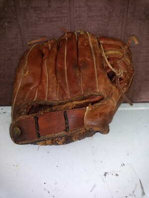 VINTAGE MACGREGOR  G117 Gus Bell BASEBALL  1940'S 