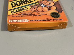 Donkey Kong Classics Nintendo NES CIB Complete