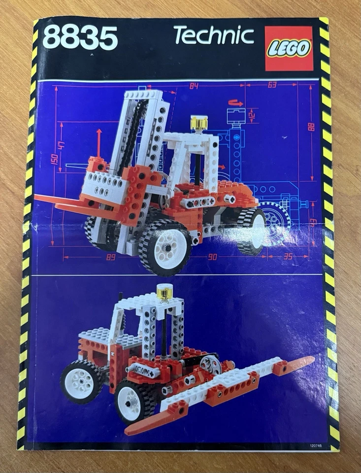LEGO Technic 8835 Forklift, photo 2 sur 5