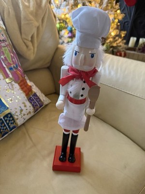 15'' NUTCRACKER CHEF / BAKER  NEW