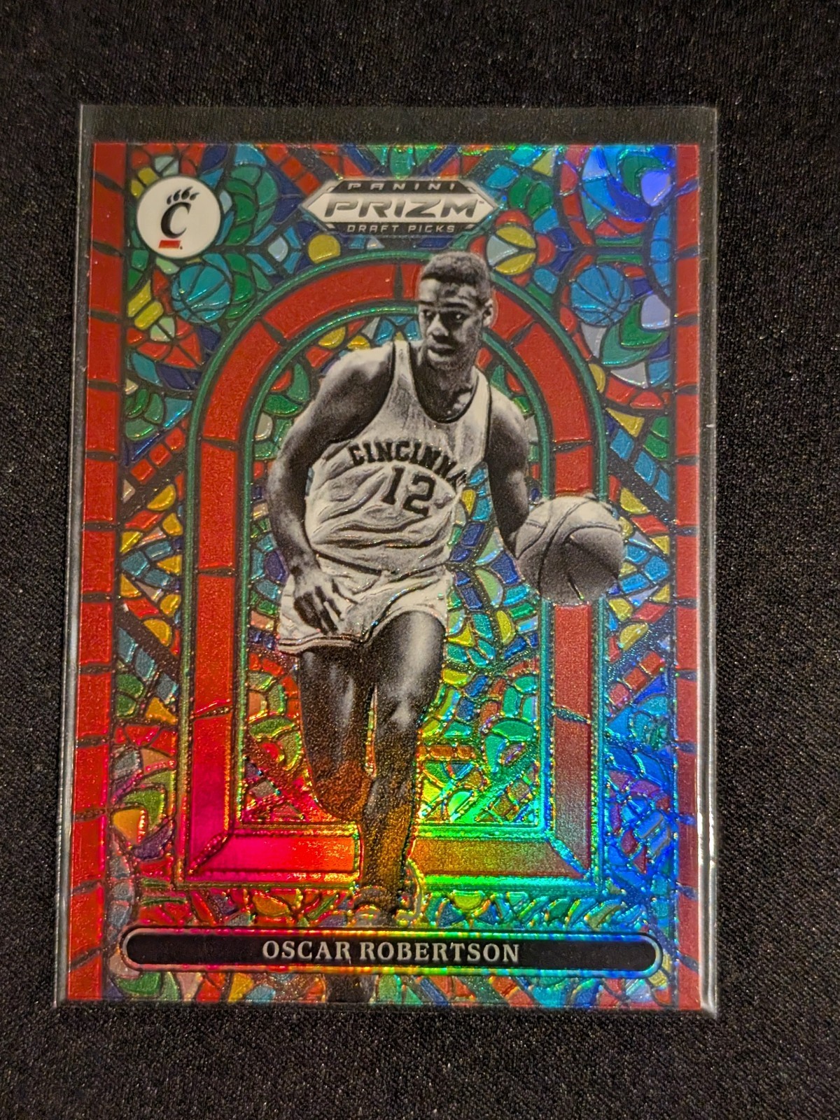 2022-23 Panini Prizm Draft Picks Stained Glass Oscar Robertson SP Cincinnati
