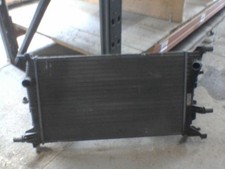 Radiateur Renault MEGANE