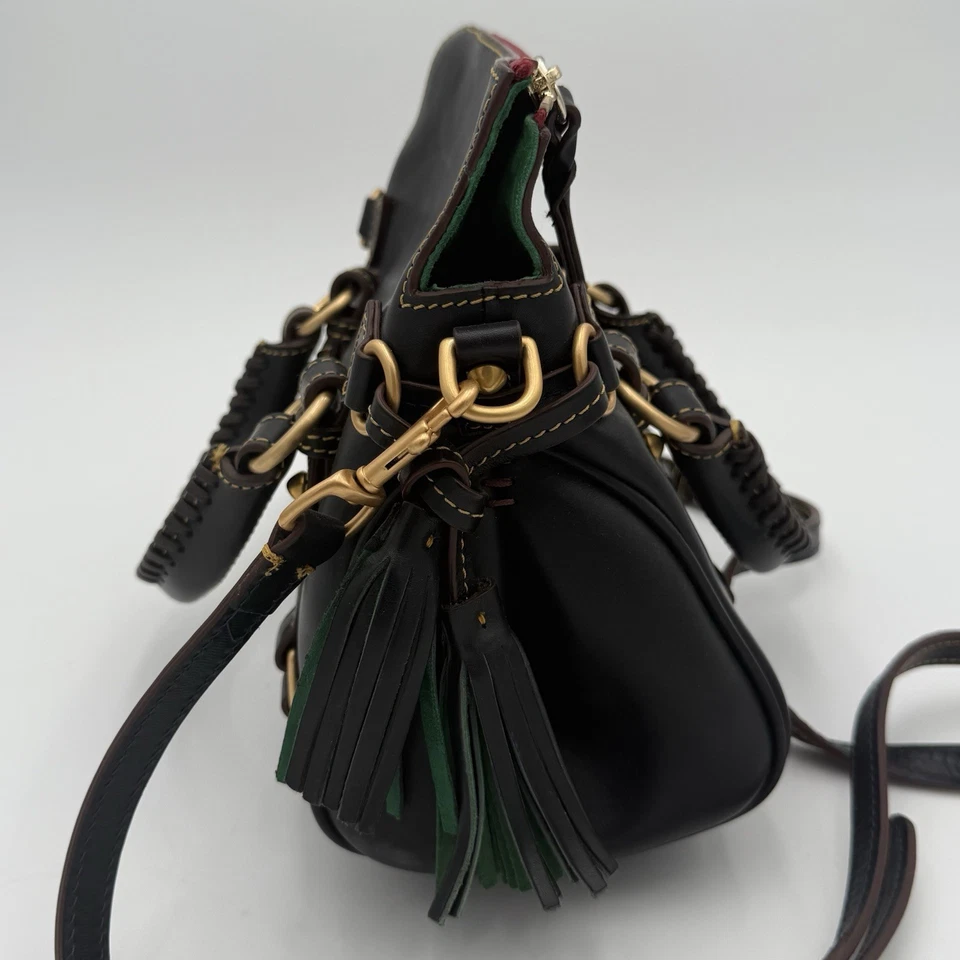 Bolso Cartera Dooney Bourke Todo Negro Florentino Cuero Hebilla Pequeña Usado en Excelente Condición Foto 3 de 4