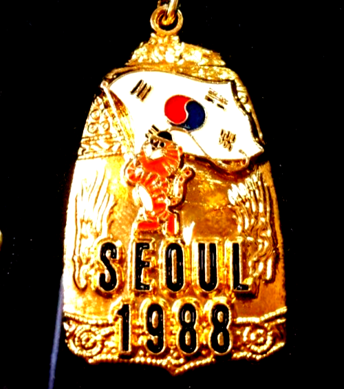 1988 Seoul Olympic Commemorative Key Chain Set, With Hodori