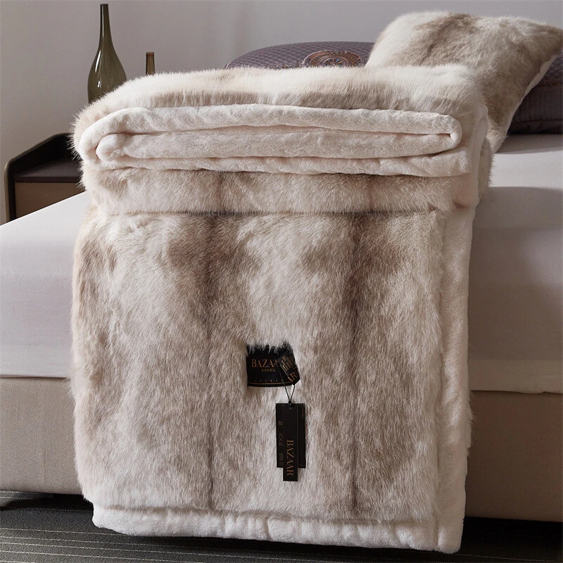 2 Layers Imitation Fur Blanket Wedding Blanket Thermal Blanket Thicken 5.6kg - Image 4 of 4