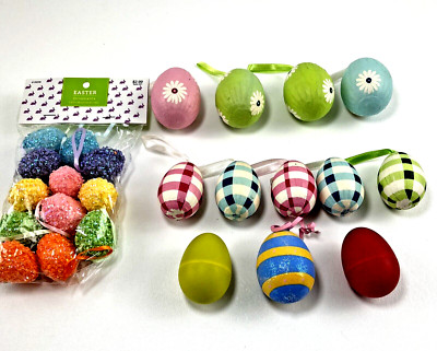 23 Plastic Decoration 21 Easter Egg Ornaments W / Ribbon 2 Rattle Egg