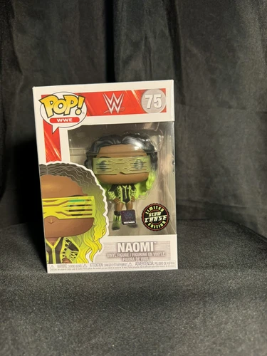 WWE: Naomi POP Vinyl Figure Glow in the Dark Chase