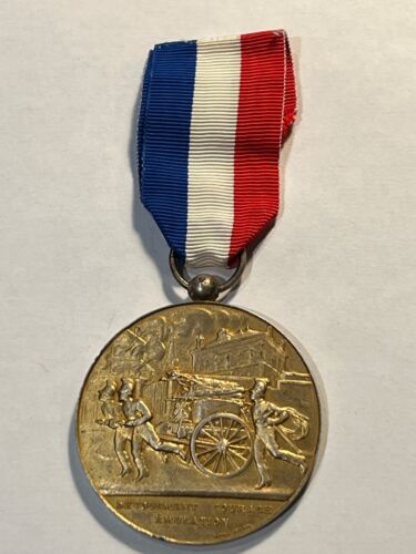 Médaille Argent dévouement courage Emulation 64g 50mm (158-48/P8) - Zdjęcie 1 z 3