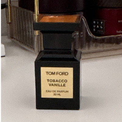 Tom Ford Tobacco Vanille Eau de Parfum Spray 30 ml normale Größe brauner Flakon