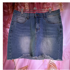 Blue Denim Fringe Frayed Hem Mini Skirt Women L Button Closure Pockets LC65143-4