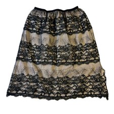 Vintage Pembrooke Black Floral Lace Tiered Half Slip Skirt Medium Beige Lining