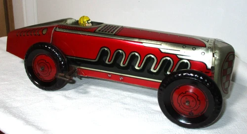 VINTAGE MARX 1937 TIN WIND UP SPEED RACER CAR IN NEAR MINT CONDITION.