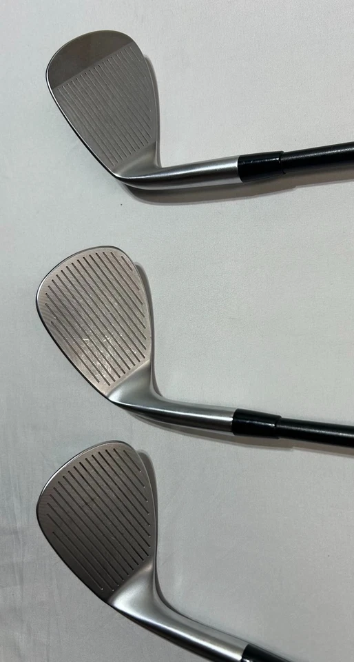 Cobra Snake Bite One Length Wedge Set -LA Golf X Flex Shafts & 125X (3) 52,56,60 - Image 3 of 4