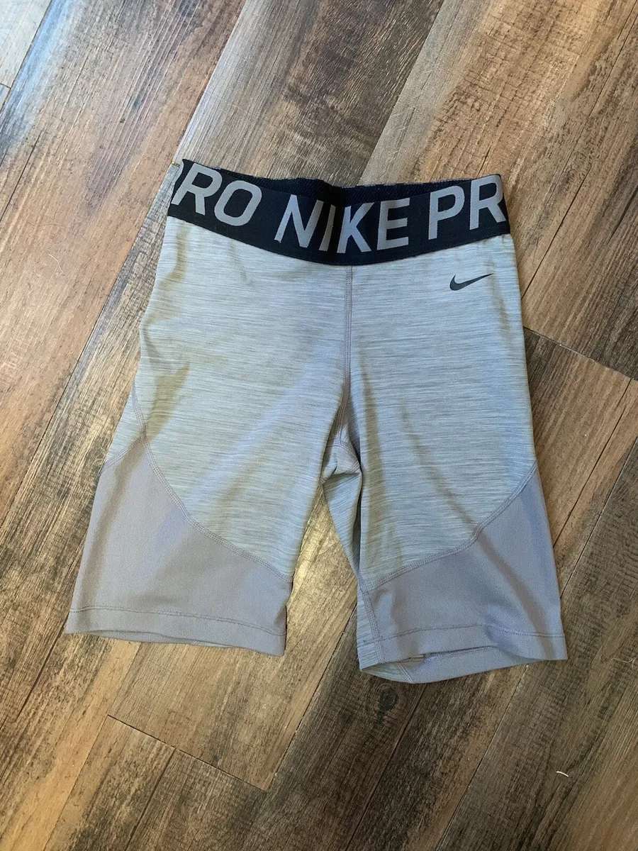 Nike pro 7 inch shorts top