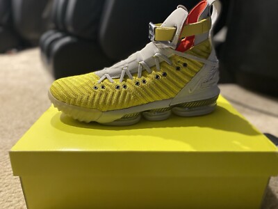 Size 7 - Nike HFR x LeBron 16 Harlem Stage