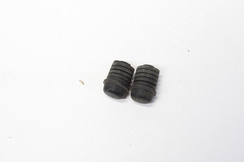 2013-2024 CHEVROLET MALIBU FRONT LEFT & RIGHT SIDE HOOD BONNET RUBBER BUMPER OEM - Picture 3 of 4
