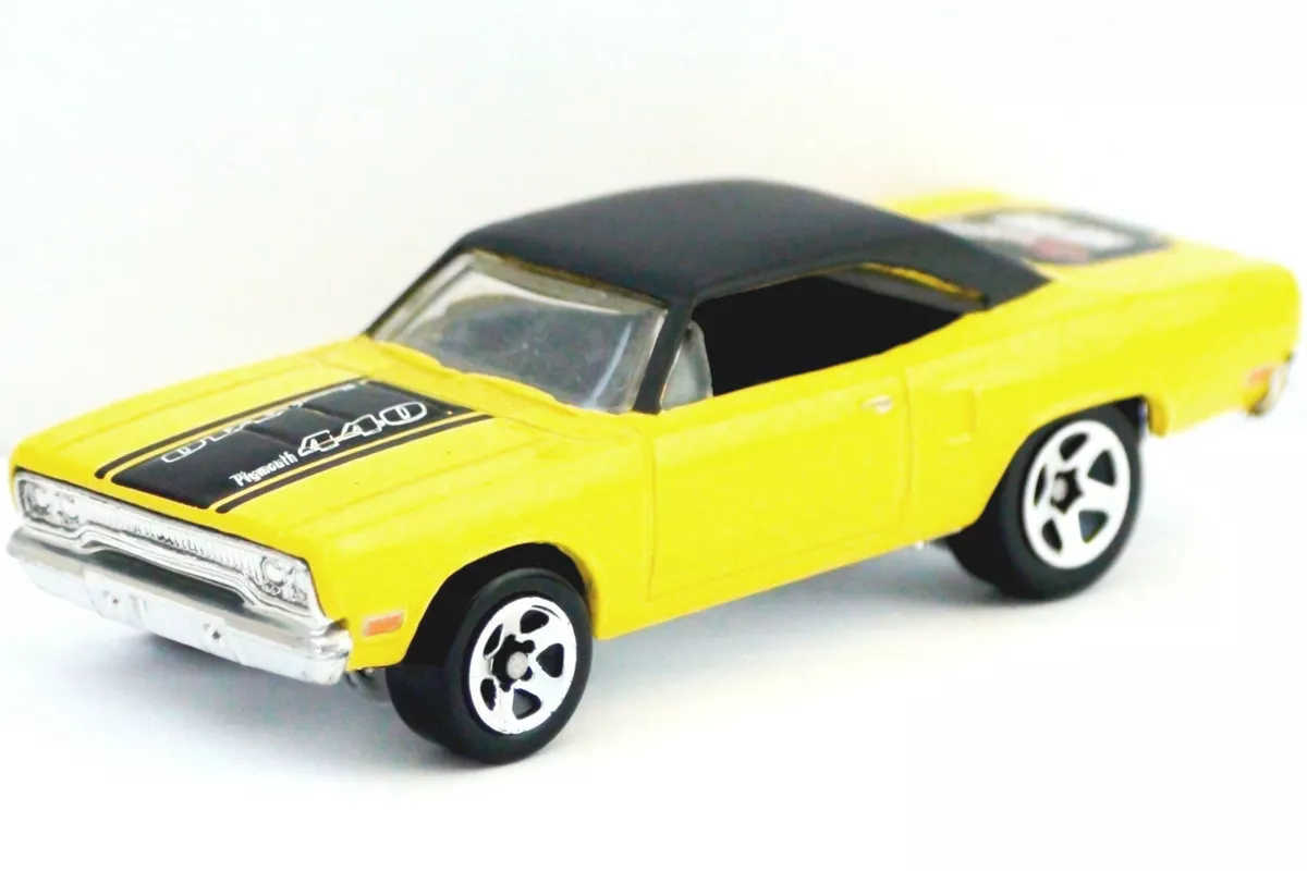 Hot wheels 70 plymouth roadrunner cheap