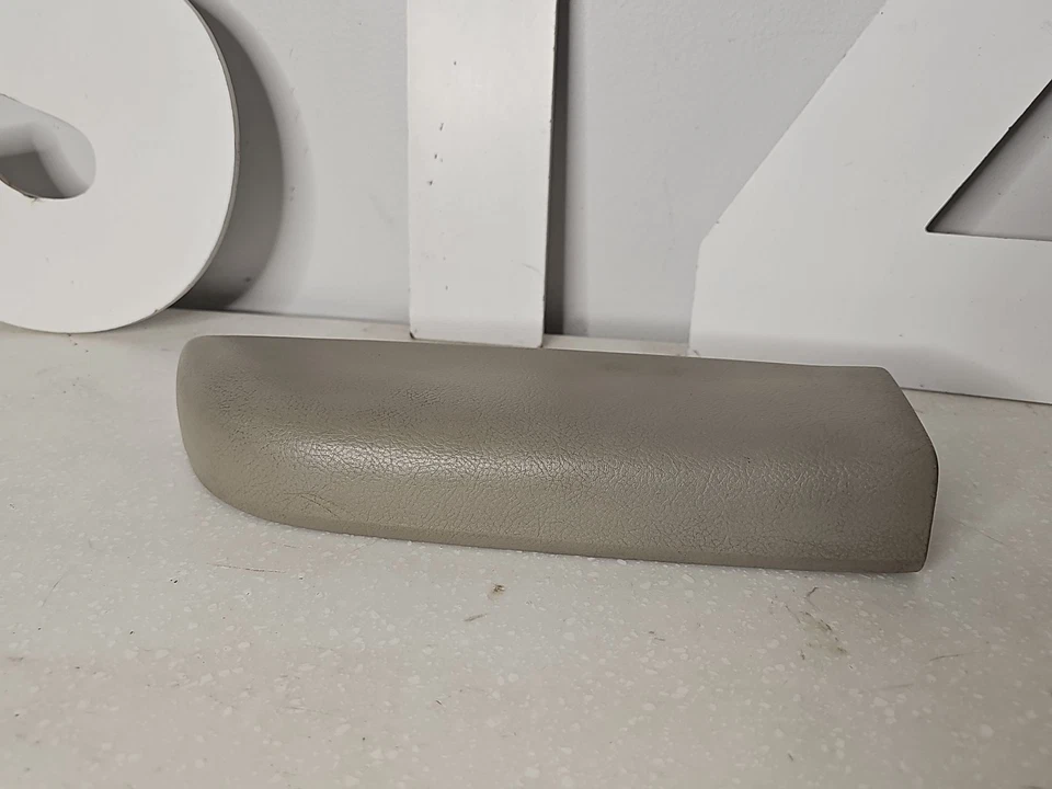 03-11 Lincoln Town Car PASSENGER Door Arm Rest ARMREST STORAGE LID Stone Foto 3 de 4