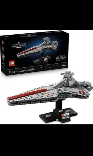 [SALE]- LEGO Star Wars Venator-Class Attack Cruiser 75441 Display Set 18+