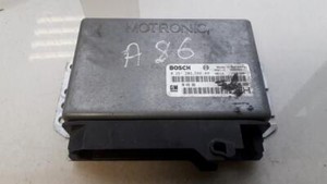 0261203588 90492382 Steuergerät Motor Computer (Motorsteuergerät) für UK703779-02