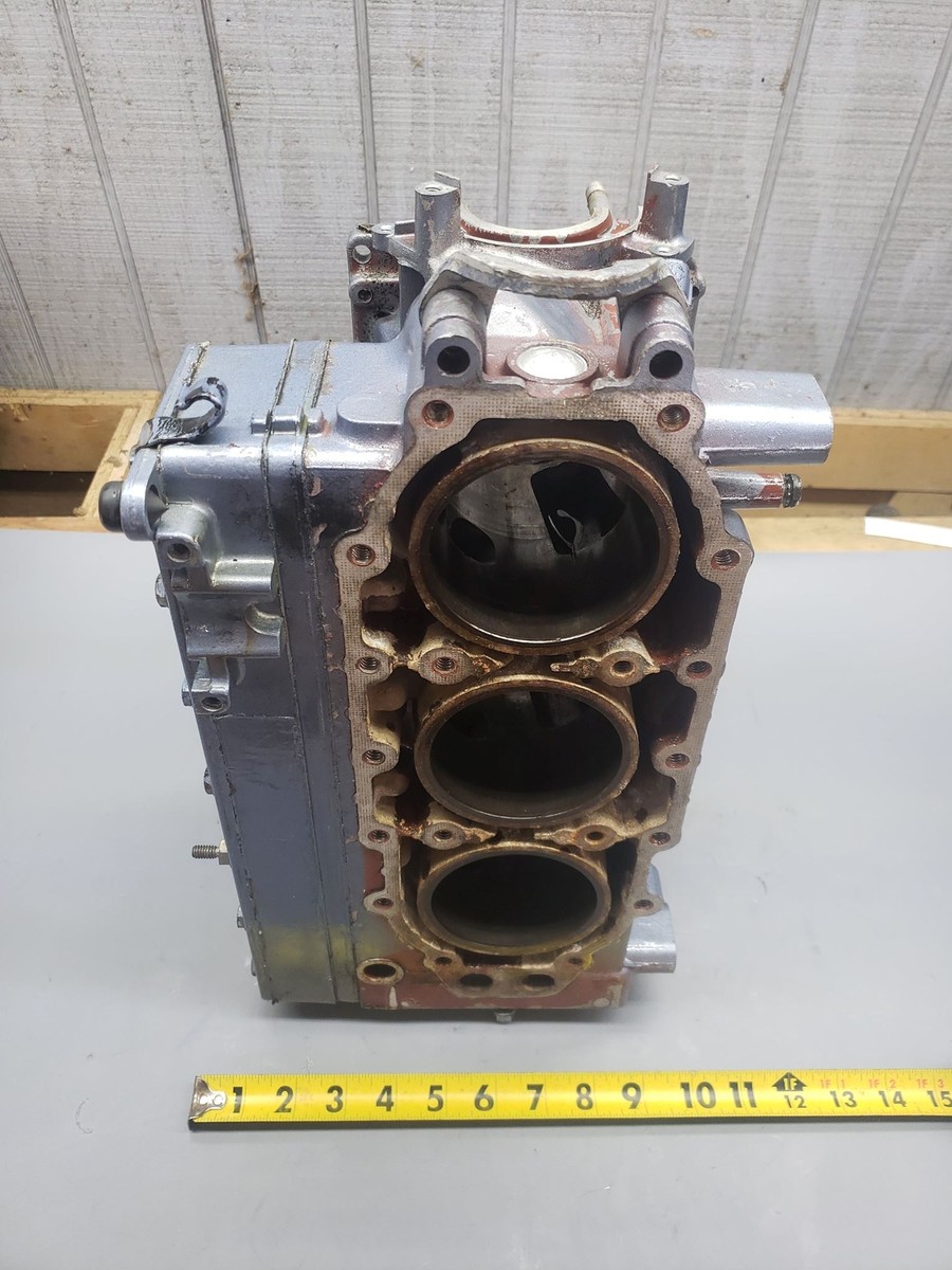 1973-78 Johnson Evinrude 0385758 385758 385031 0385031 Block