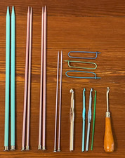 Lot Needle Craft Supplies 4 Knitting 4 Crochet Hooks 3 Alum. Stitch Pins 1 Latch