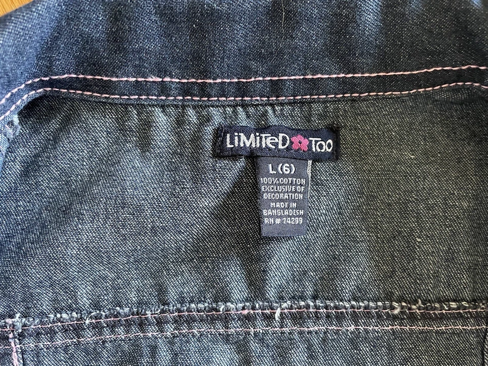 Chaqueta vaquera Limited Too niñas talla L (6), con estrellas Foto 3 de 4