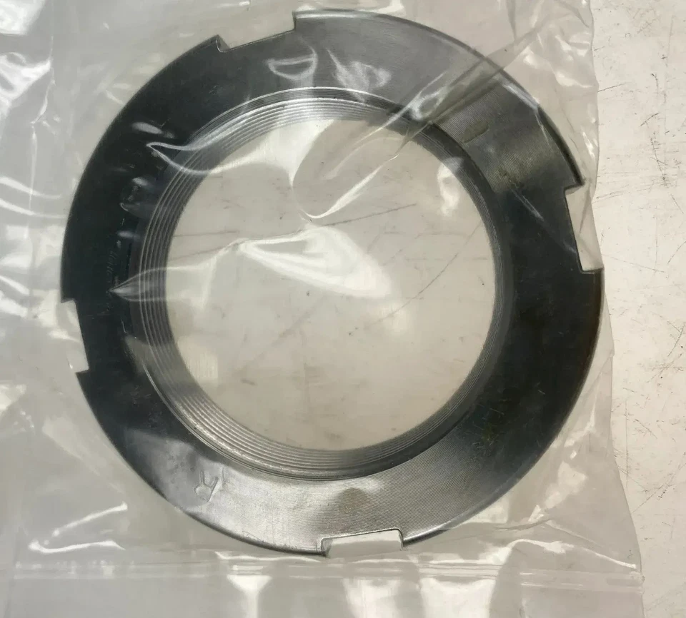 Original Nissan wheel hub 251284JA0A Rear Navara D23 - Image 3 of 3