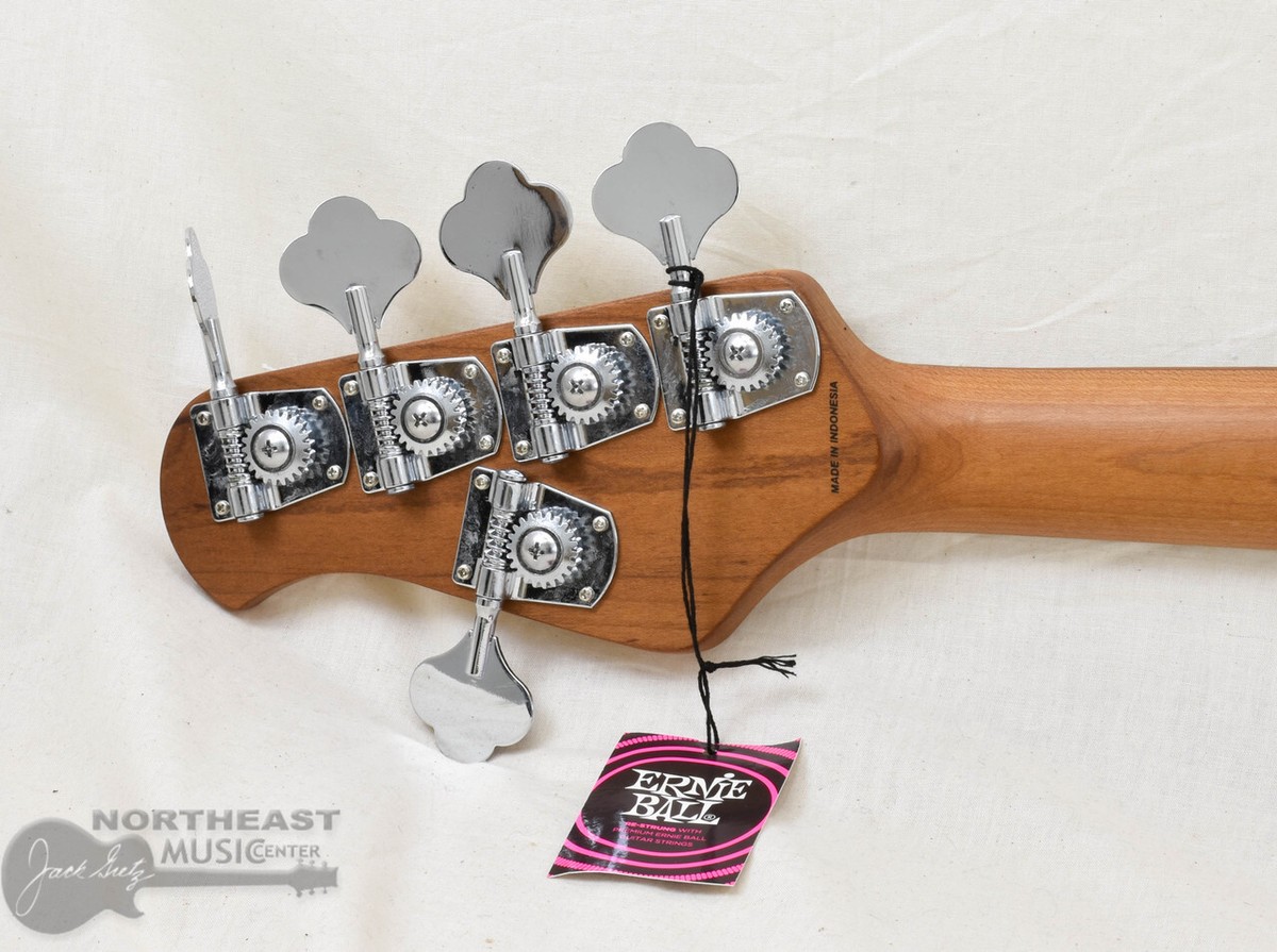 Sterling by Music Man Ray35 スティングレイ StingRay 5 RAY35 | Basses | Sterling by Music Man