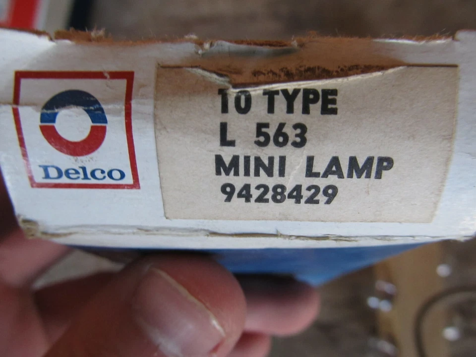 Novo NOS GM ACDelco Caixa de 7 Lâmpadas 1972-1973 Chevrolet El Camino 9428429 - Imagem 2 de 2