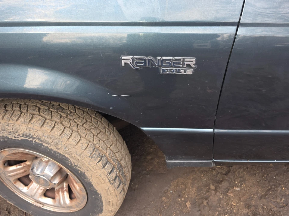 2004-2011 Ford Ranger Fender Right Front Driver Left Green FU Genuine OEM Foto 3 de 4