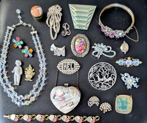 Vintage Antique Victorian Estate Jewelry Art Deco  Bakelite MOP Shell Purse 21