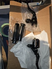 Universal Motorcycle Brake & Clutch Lever Set - Adjustable Aluminum - Black