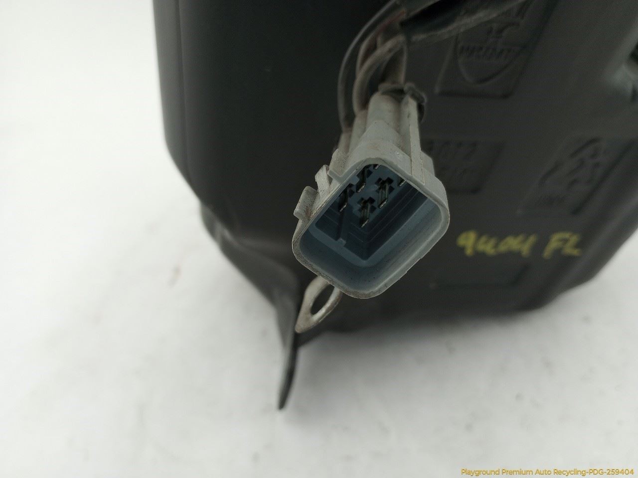 Maserati Quattroporte M139 Windshield Washer Storage Reservoir Tank Fits 03-08