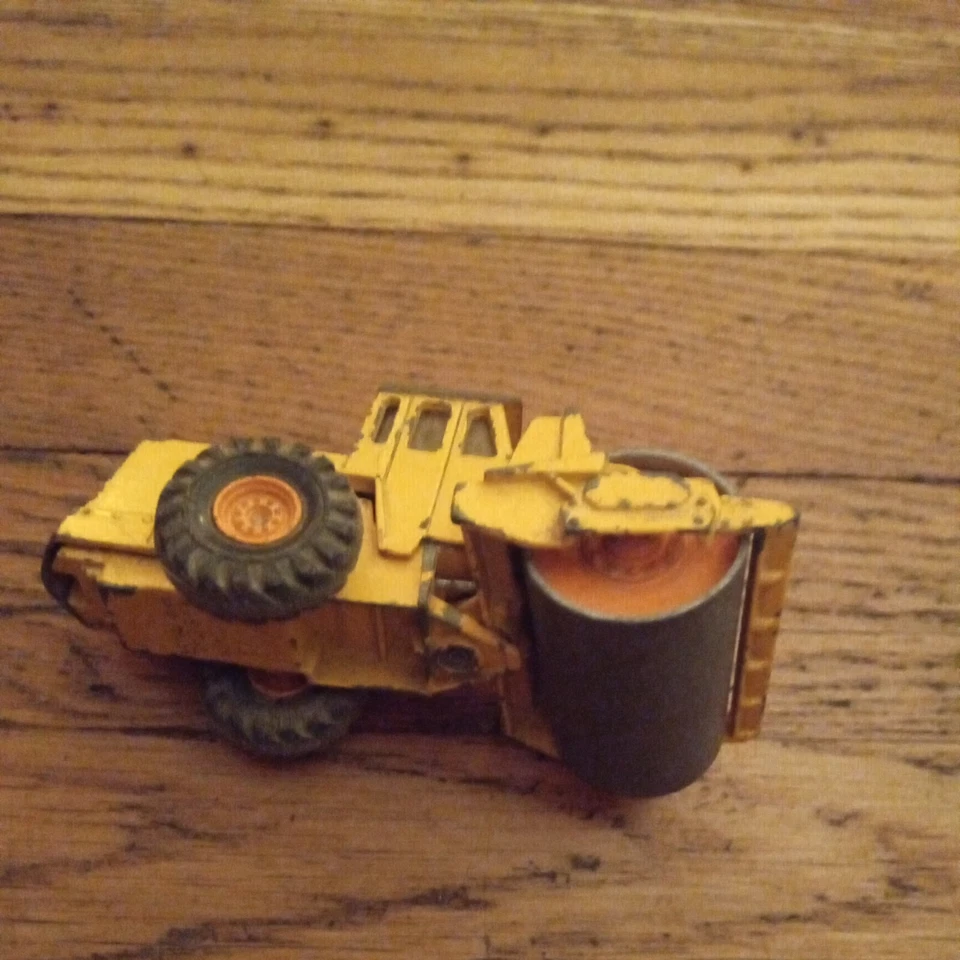 Vintage Corgi Toys  Rascal Road Roller  Yellow - Image 3 of 4