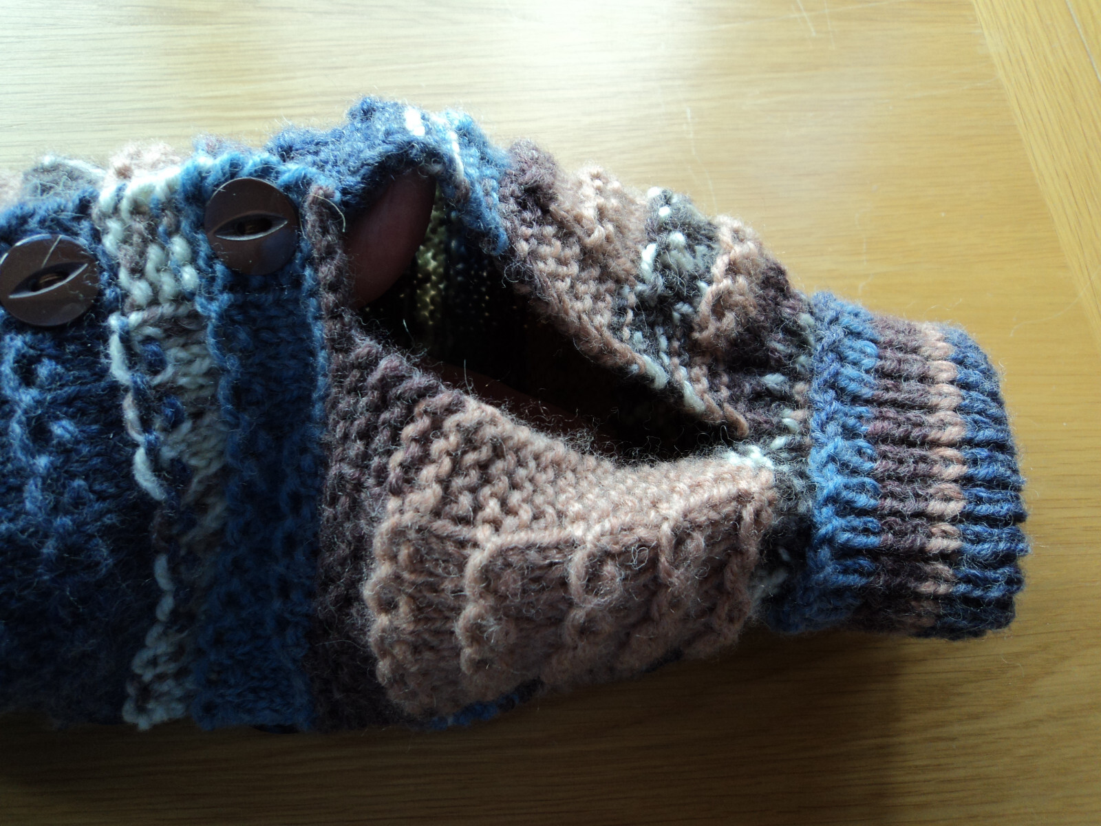 Hand Knitted 12 Inch Long Aran 49 Wool Dog/Cat Jumper Coat Chihuahua